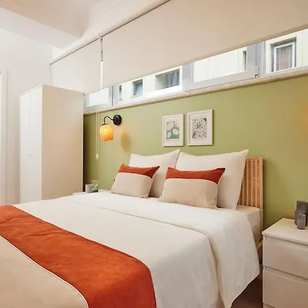 Private Building 12 Bedroom In Center Lejlighed *