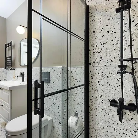 아파트 Private Building 12 Bedroom In Center 이스탄불